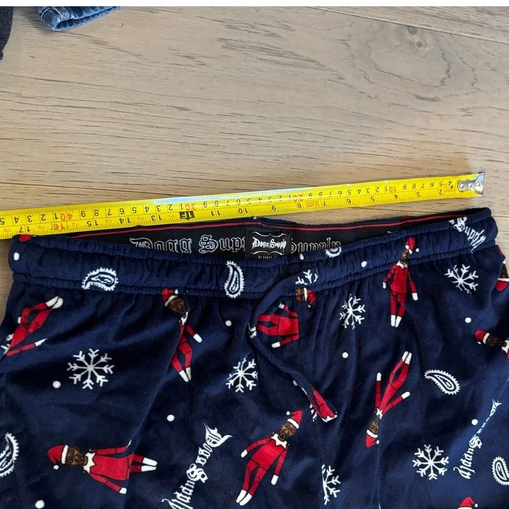 Dogg Supply by Snoop Dogg Mens XL Pajama Pants Navy Elf Paisley‎ Snowflake